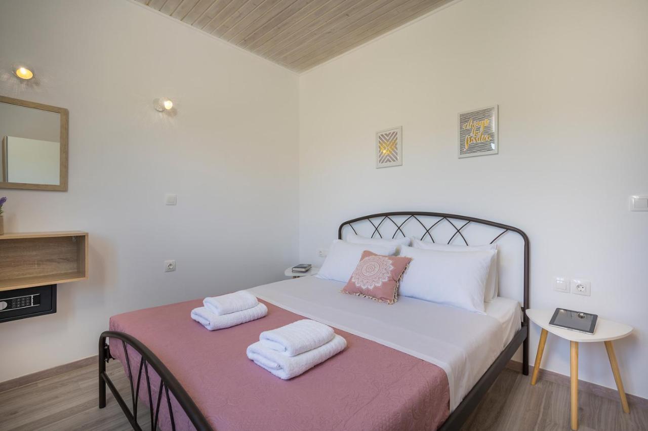 B&M Villas Metochi Siriliou Buitenkant foto